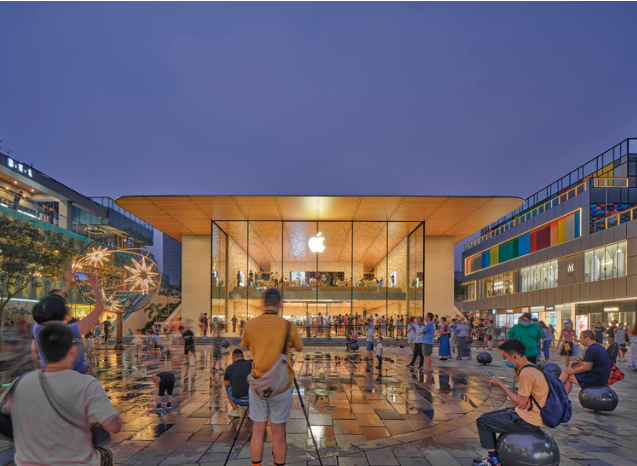 Loja da Apple projetada por Foster + Partners é inaugurada