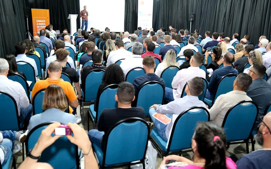 SAIE VETRO 2023 TEM PÚBLICO RECORDE E JÁ TEM DATA PARA 2025