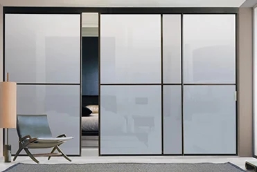 ArchGlass e Sev 10 sev archglass Divisoria com vidro polarizado