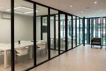 ArchGlass e Sev 9 sev archglass divisoria acustica